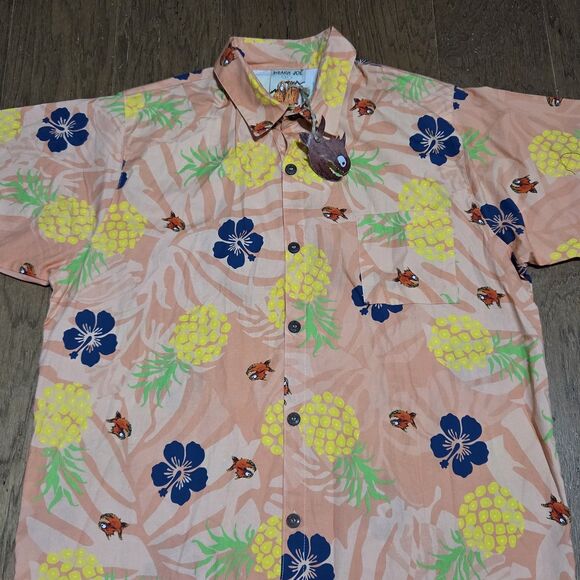 NEW Pirana Joe Hawaiian Shirt Adult Large Button Up Floral Pineapples Vacation - Picture 2 of 10